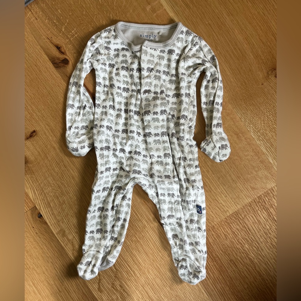 Magnetic Me Cotton White and Gray Elephants Footie